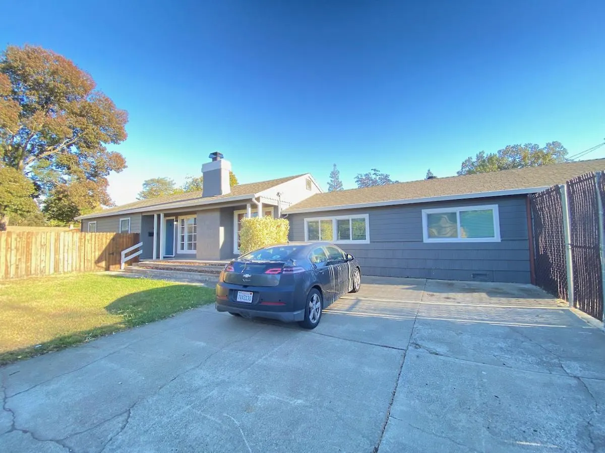 Ferienwohnung Whole Family - Edison Sacramento